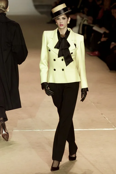 Look 26